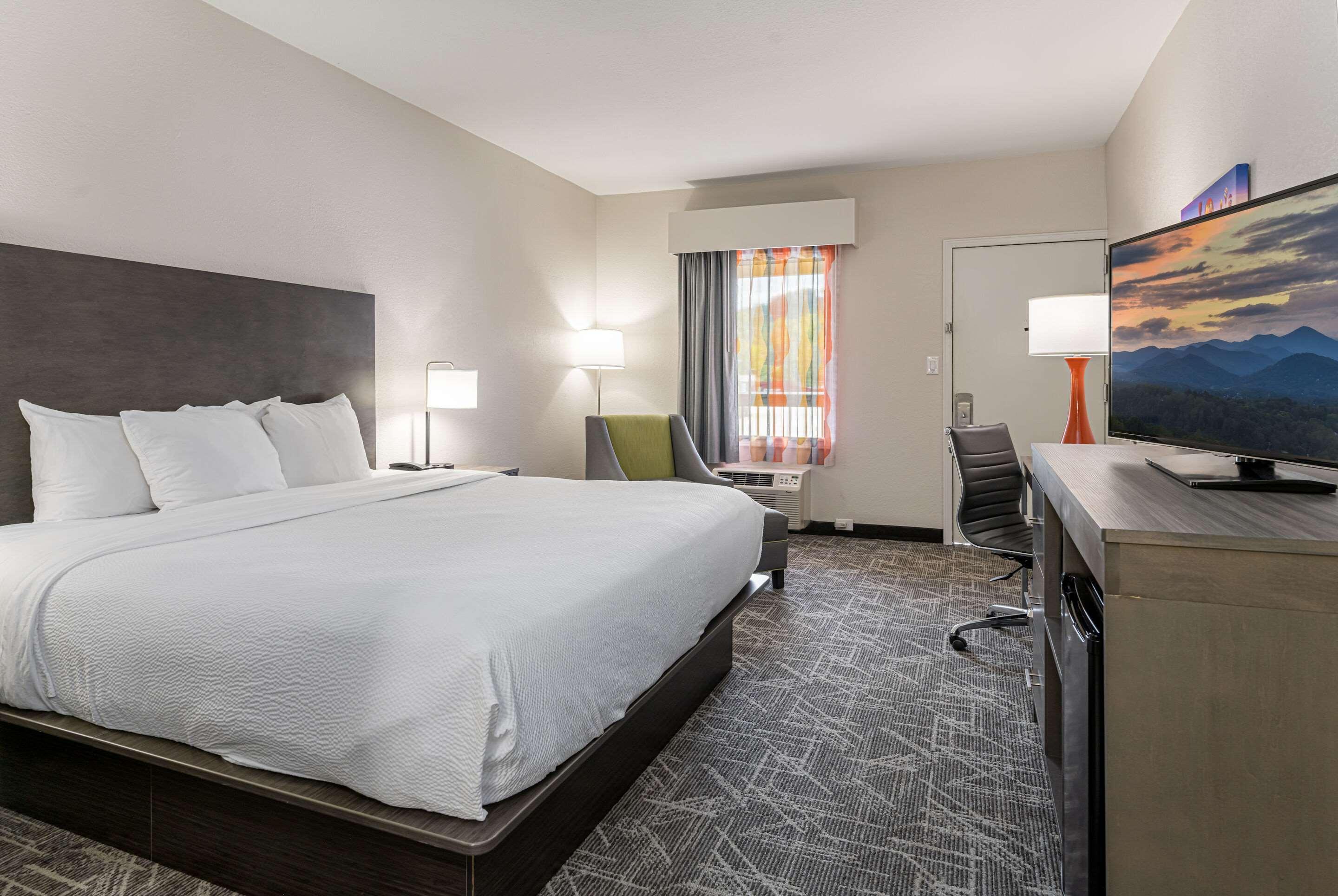 Quality Inn Asheville Downtown Tunnel Rd Экстерьер фото