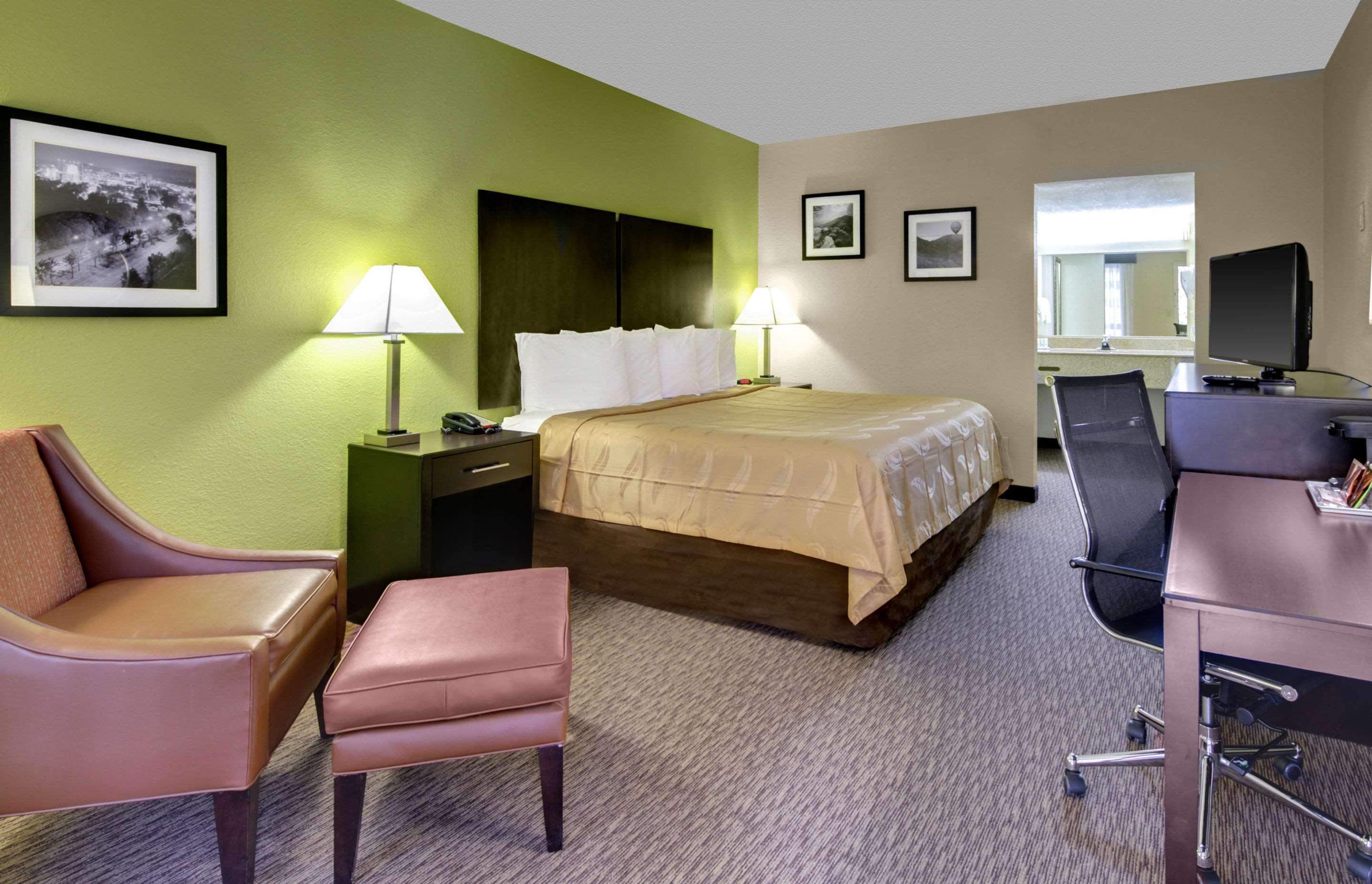 Quality Inn Asheville Downtown Tunnel Rd Экстерьер фото
