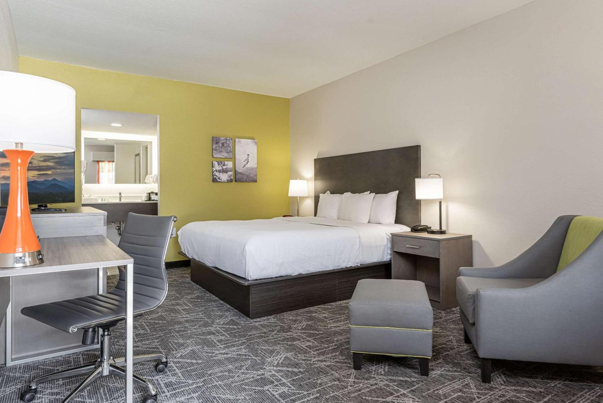 Quality Inn Asheville Downtown Tunnel Rd Экстерьер фото