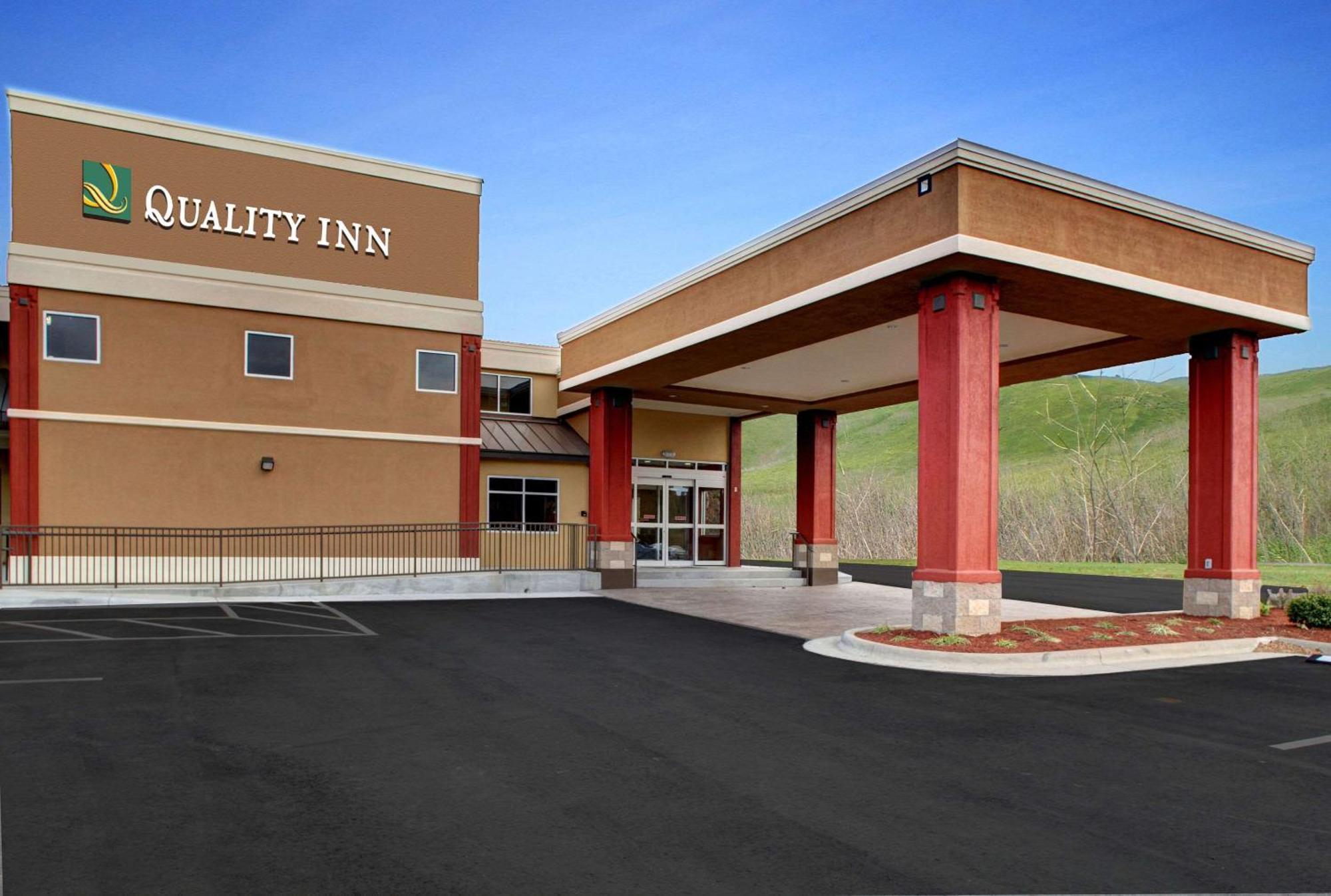 Quality Inn Asheville Downtown Tunnel Rd Экстерьер фото